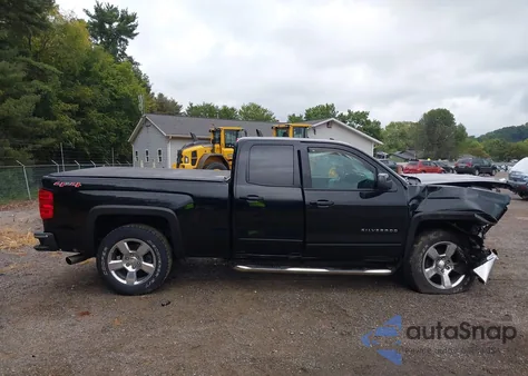 2015 Chevrolet Silverado K1500 Lt z USA, uszkodzony, nr VIN 1GCVKREC7FZ271309